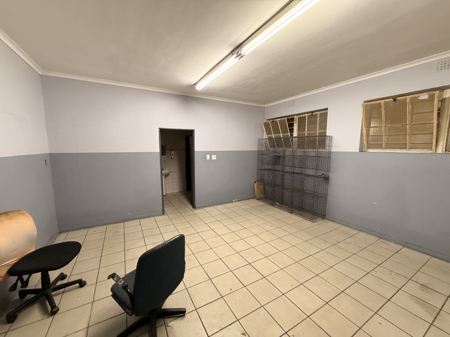To Let commercial Property for Rent in Beaconvale Western Cape